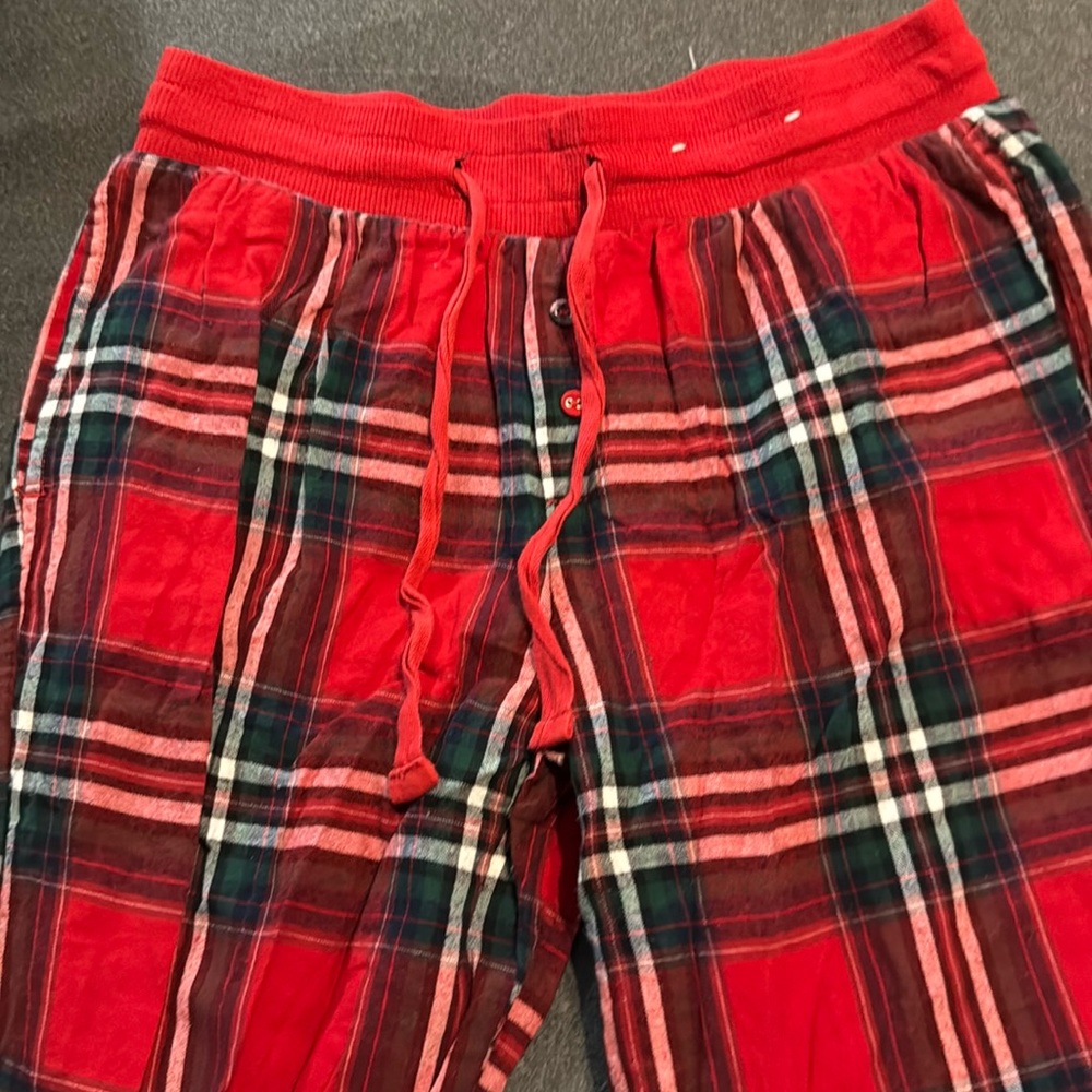 stars above plaid pants